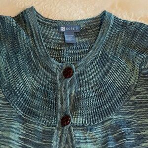 Women’s XL 2 Button Cardigan Sweater